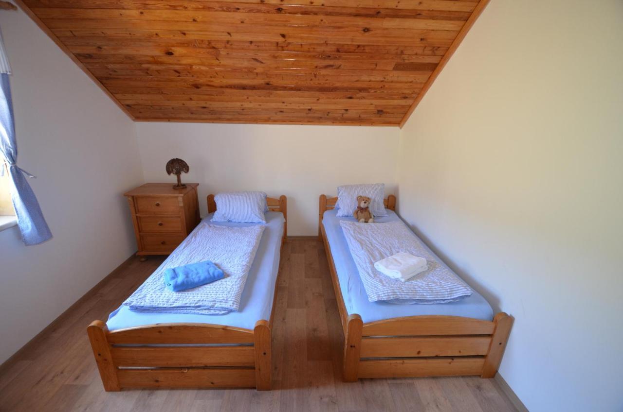 Penzion Lion Pec pod Sněžkou Kültér fotó